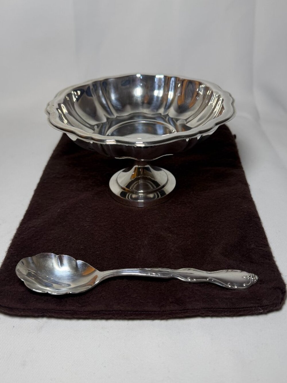 Vtg Oneida Silver Plate Pedestal Dish/Bowl & Wm Rogers Juliette Sugar Spoon 60's